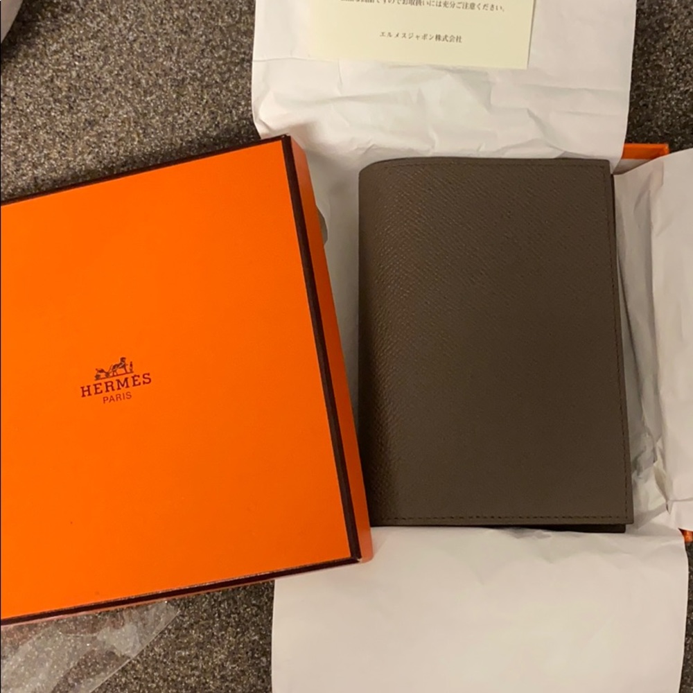 Auth Hermes Taupe Epsom agenda GM cover